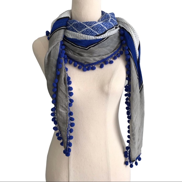 MIMCO Lightweight Pompom Scarf - Picture 2 of 8